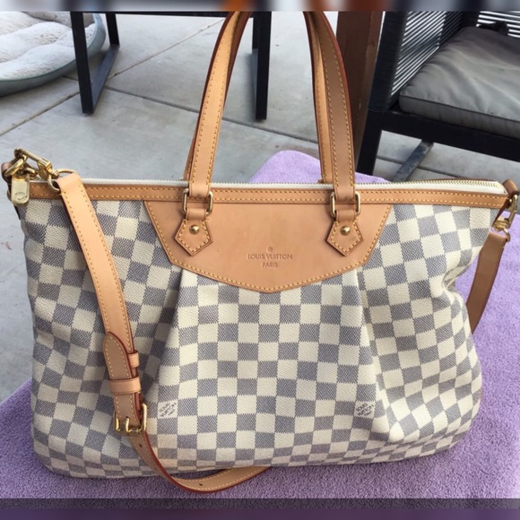 Louis Vuitton Handbags - LOUIS VUITTON Siracusa Azur GM 🌹Like New🌹